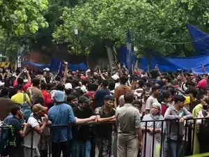 Infectious diseases amid large crowd compound difficulties for CJP protesters at Jantar Mantar